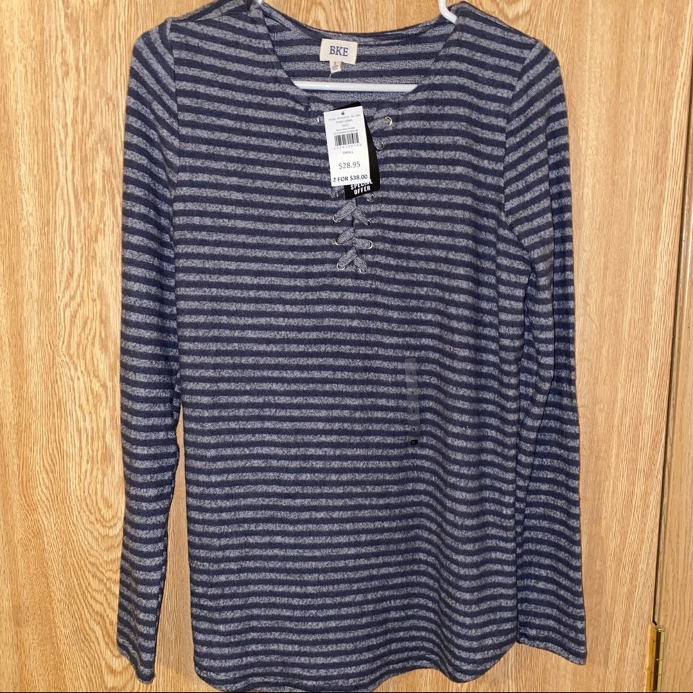 BKE Long Sleeve Sweater